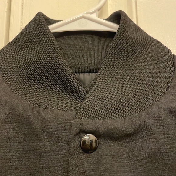 WestArk USA “The Middle.” Crew Bomber Style Jacket, L. Black, with green. - Picture 4 of 6